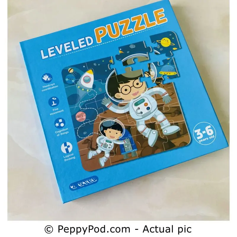 MAGNETIC WODDEN PUZZLE